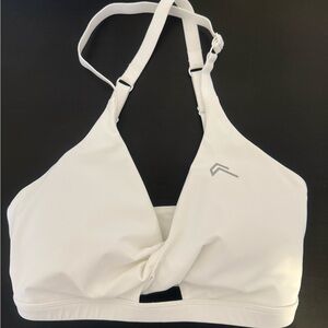 Oner Active Unified Women's White Twist Front Sports Bra small